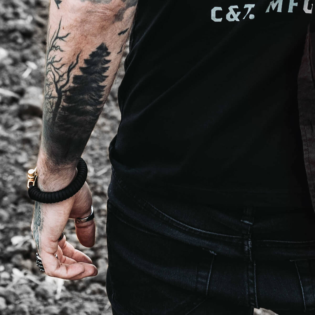 KCUF luxury paracord survival bracelet